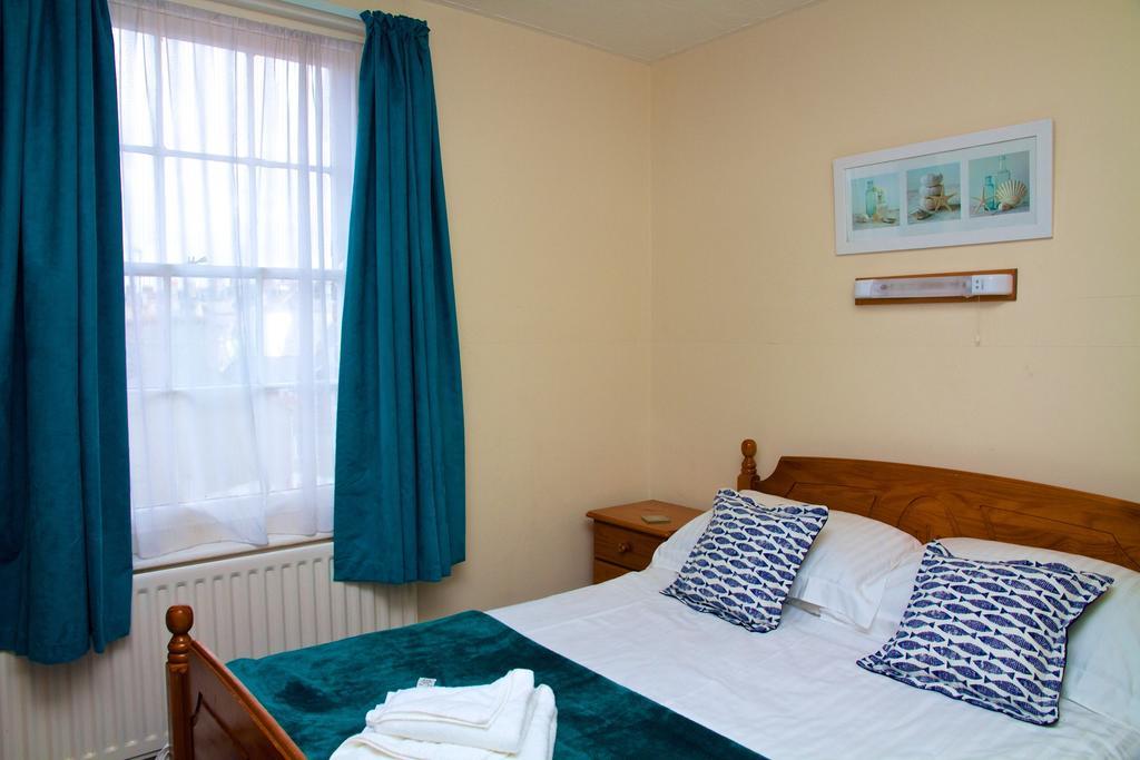 Alverstoke Hotel Weymouth Room photo